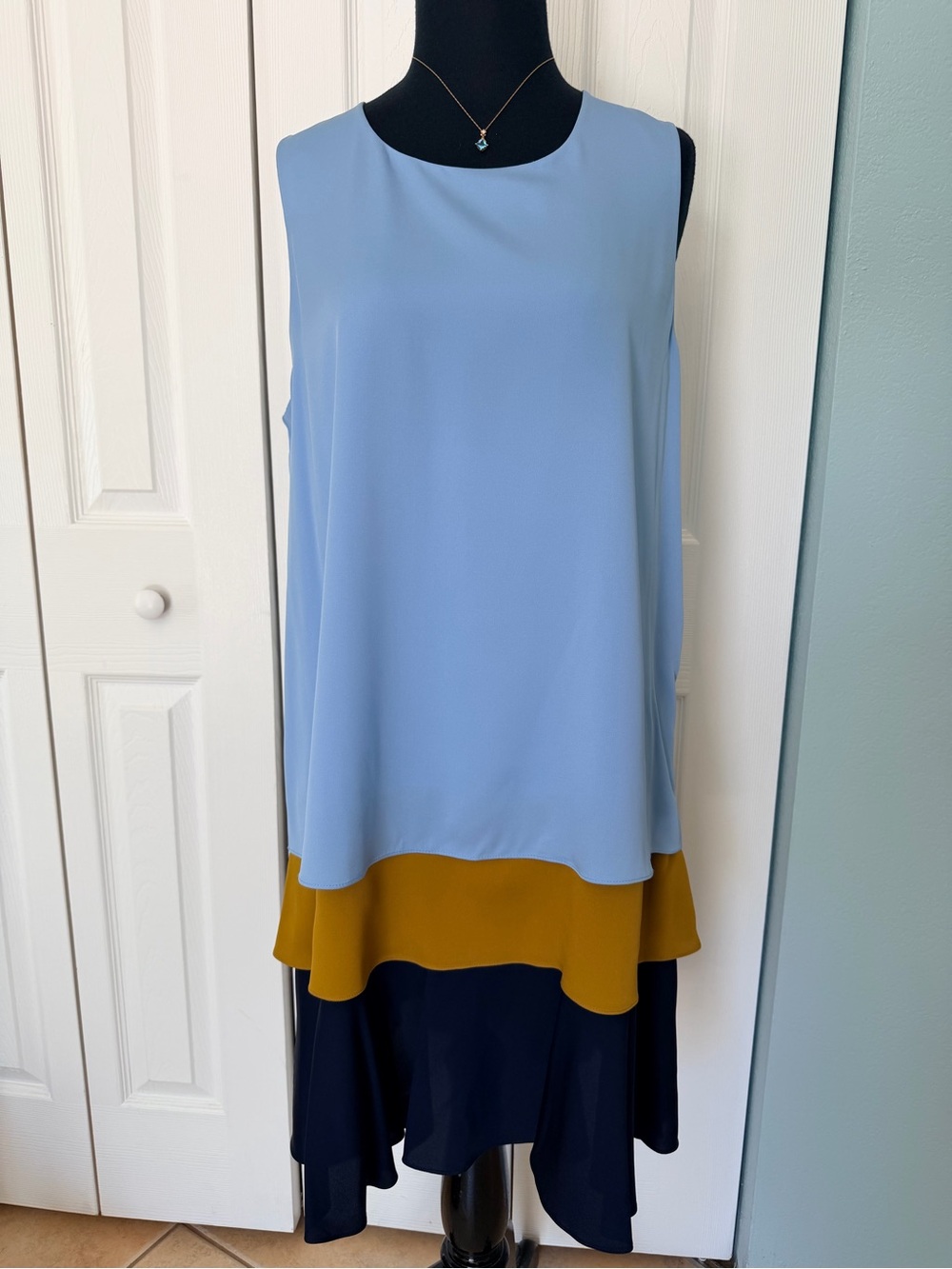 NWT Diane von Furstenberg Silk Light Blue Layered Sleeveless Dress Size L